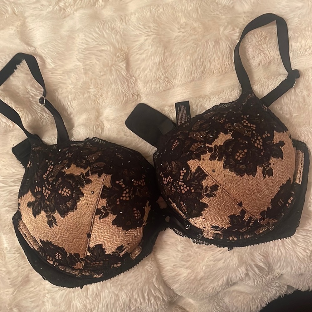 Push-up bra